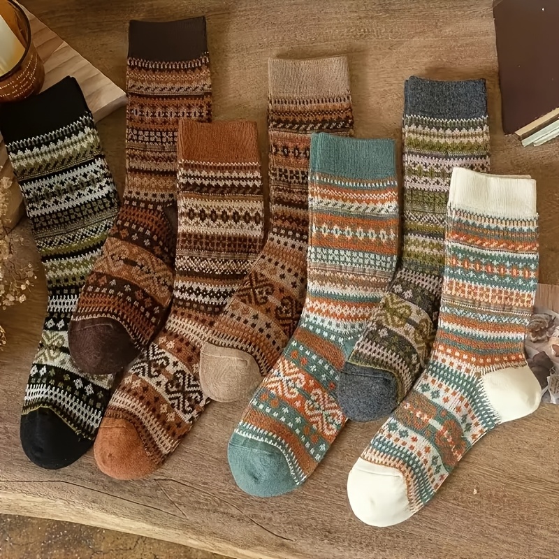 Calcetines retro a media panto - Winter Ethnic Fashion For Women reseña y precio