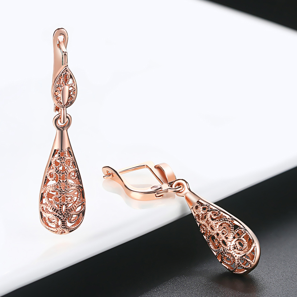 Pendientes de gota de agua de  - Ethnic Fashion Brands reseña y precio
