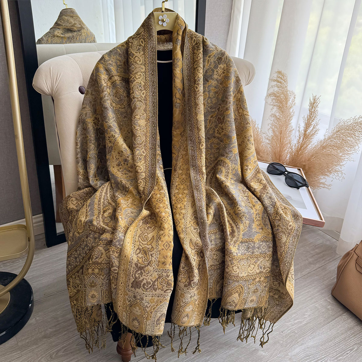 2025 manta con borlas diseño e - Winter Ethnic Fashion For Women reseña y precio
