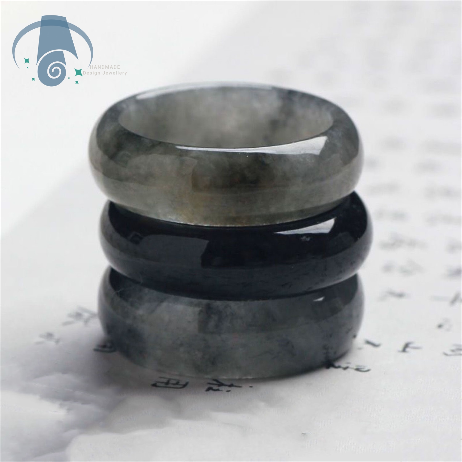 Anillo de Jade Azul Hielo Natu - Ethnic Chic Fashion reseña y precio