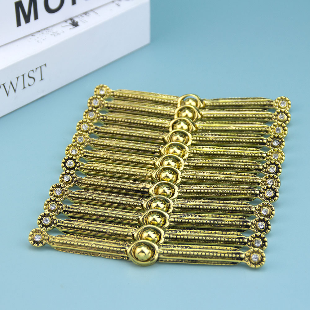 Poyasa-elegante Placa de pecho - Ethnic Chic Fashion reseña y precio