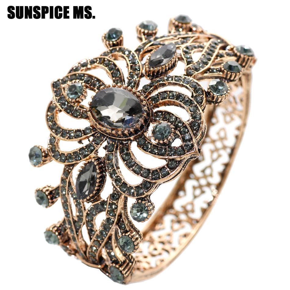 Brazalete étnico bohemio Vinta - Ethnic Fashion Brands reseña y precio